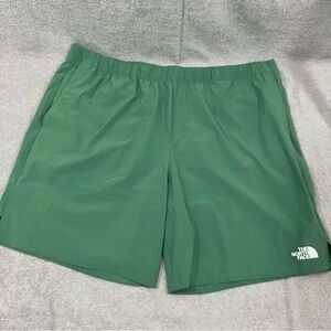 Men’s North Face Shorts Size XXL Green Hiking Athletic Drawstring Pull On